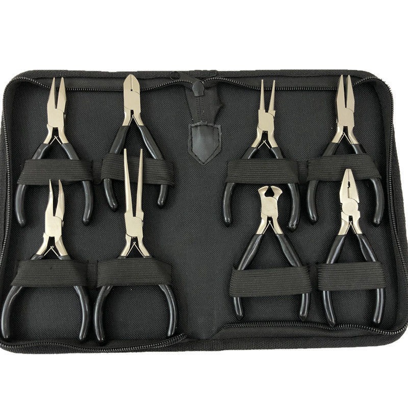 รับผลิตชุดเครื่องมือคีม ไขควง แบบพกพา Tool kit เครื่องมือช่าง ของแจก รับสกรีนโลโก้ เครื่องมือช่าง ชุดไขควง ของแจกของแถม ของพรีเมี่ยม รับยิงเลเซอร์