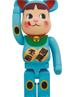 Bearbrick BLUE PHOSPHORESCENT MANEKI PEKO-CHAN