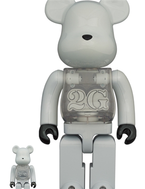 BEARBRICK 2G WHITE CHROME 100％ & 400％ สินค้าตัวโชว์