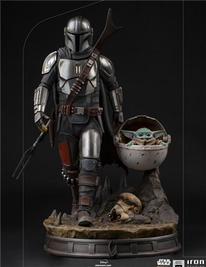 The Mandalorian and The Child: The Mandalorian Legacy Replica 